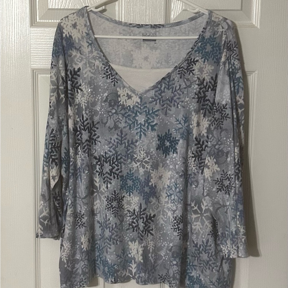 Basic Editions Gray and Blue 3/4 Sleeve Blouse